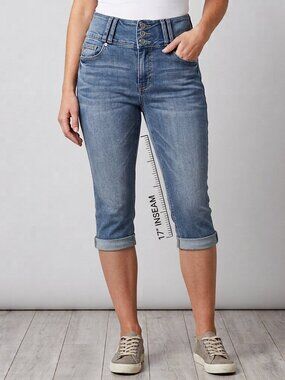 Ling Collection Blue High-Waisted Capri Jeans Size 9/10